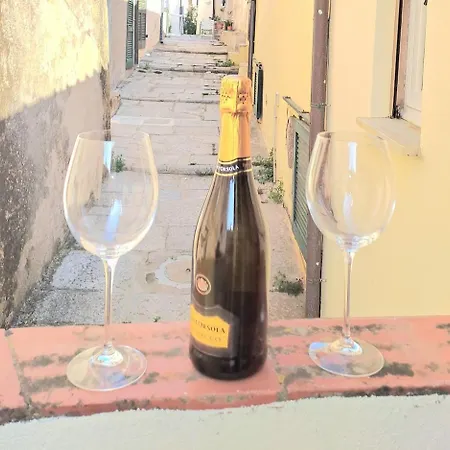 Casa Giulia Nel Borgo Lägenhet